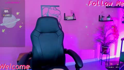 Snapshot of graycewild chatting on 28, 2, 2025 GrayceWild online show from 28, 2, 2025