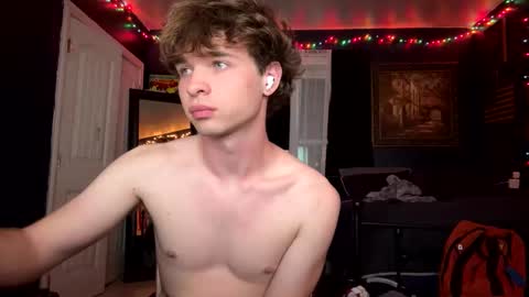 graysonowens online show from 14, 9, 2025