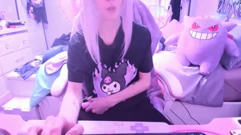 GreenEyedLovexo online show from 8, 3, 2025