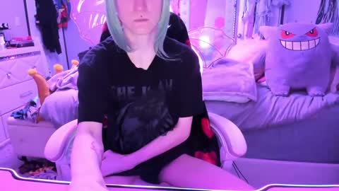 GreenEyedLovexo online show from 10, 10, 2025