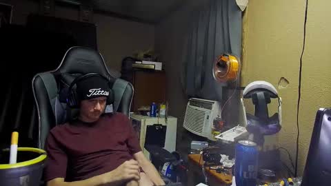 Greenlungs8195 online show from 21, 10, 2025