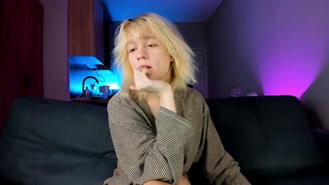 Snapshot of gregory_byyrd chatting on 7, 12, 2024 Greg-independent model online show from 7, 12, 2024