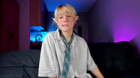 Snapshot of gregory_byyrd chatting on 12, 12, 2024 Greg-independent model online show from 12, 12, 2024