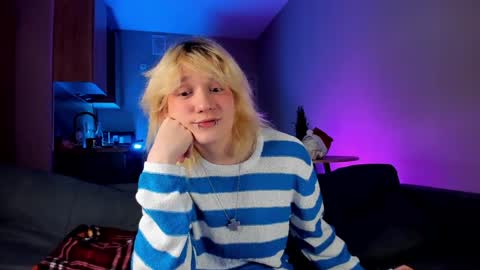 Snapshot of gregory_byyrd chatting on 24, 12, 2024 Greg-independent model online show from 24, 12, 2024