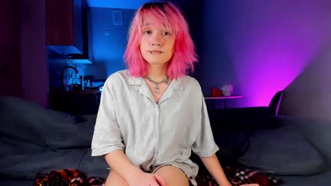 Snapshot of gregory_byyrd chatting on 7, 1, 2025 Greg-independent model online show from 7, 1, 2025