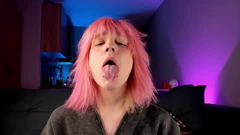 Snapshot of gregory_byyrd chatting on 16, 1, 2025 Greg-independent model online show from 16, 1, 2025