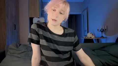 Greg-independent model online show from 28, 5, 2026