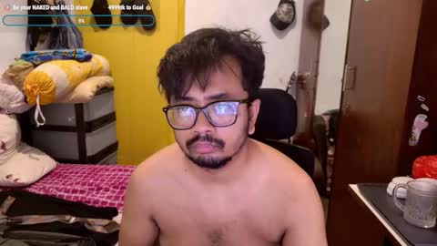 Grey Hardy Slave online show from 18, 12, 2025