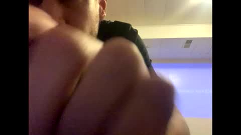 Perfectlyaveragesavage online show from 15, 12, 2025