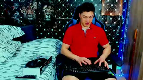 griego01 online show from 2, 7, 2026