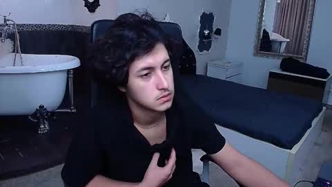 Snapshot of griffindane chatting on 6, 2, 2026 GriffinDane online show from 6, 2, 2026