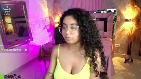 Snapshot of griselle_rousse chatting on 18, 2, 2026 online show from 18, 2, 2026
