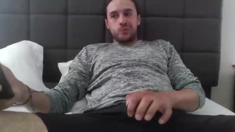 grnde789 online show from 5, 4, 2026