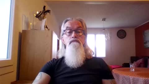 Snapshot of grybear60 chatting on 2, 3, 2026 Grybear online show from 2, 3, 2026