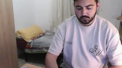 Snapshot of gsendra chatting on 1, 12, 2024 gsendra online show from 1, 12, 2024