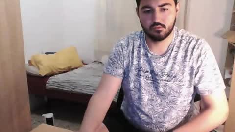 Snapshot of gsendra chatting on 15, 12, 2024 gsendra online show from 15, 12, 2024