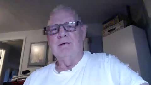 Horny Daddy online show from 18, 4, 2026