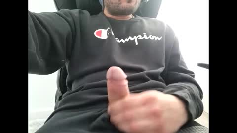 Snapshot of guidoforyou chatting on 4, 12, 2024 guidoforyou online show from 4, 12, 2024