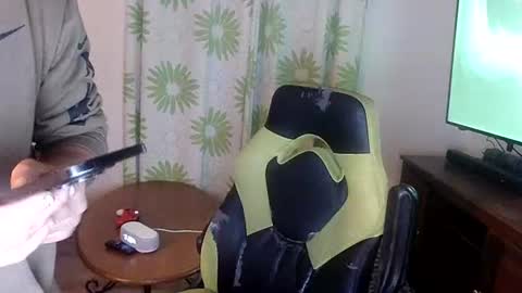 guillaume666286050 online show from 14, 6, 2026
