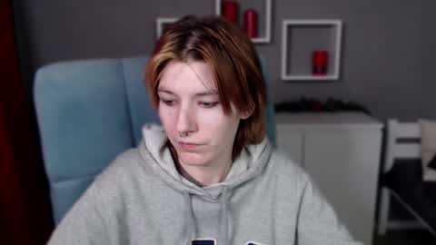 Snapshot of guitarandangell chatting on 5, 2, 2026 guitarandangell online show from 5, 2, 2026