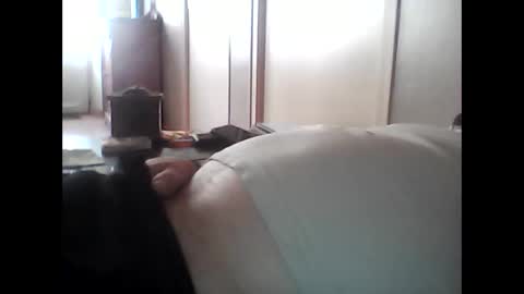 Snapshot of guizmeau72 chatting on 11, 10, 2025 guizmeau72 online show from 11, 10, 2025