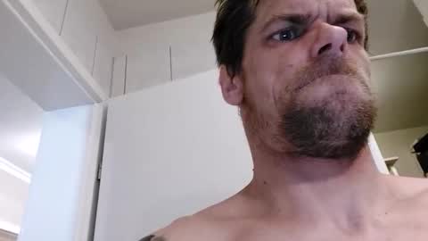 Snapshot of gunnarssonbenni33 chatting on 18, 5, 2026 gunnarssonbenni33 online show from 18, 5, 2026