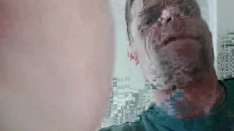 Snapshot of gunnarssonbenni33 chatting on 7, 6, 2026 gunnarssonbenni33 online show from 7, 6, 2026