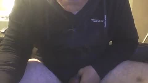 Snapshot of guy8inches4u chatting on 10, 10, 2025 guy8inches4u online show from 10, 10, 2025