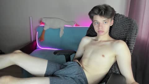 Snapshot of guy_liam1 chatting on 13, 10, 2025 guy_liam1 online show from 13, 10, 2025