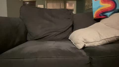 guyduder online show from 2, 10, 2025