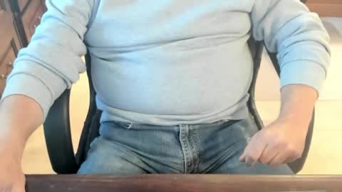 Guy online show from 21, 4, 2026