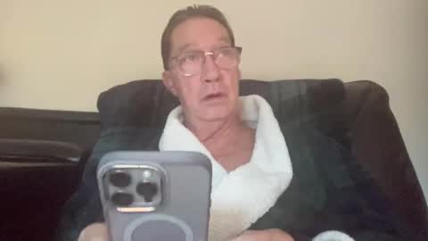 gwashere4u online show from 28, 9, 2025