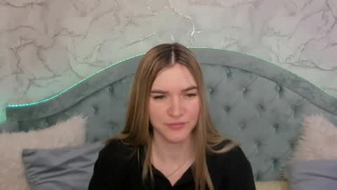 gwensmitt online show from 31, 5, 2026