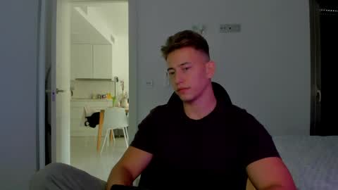 Oliver online show from 16, 3, 2026