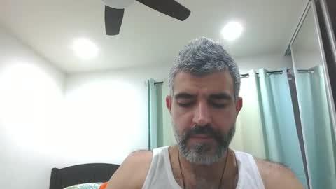 Snapshot of h0nest84 chatting on 17, 12, 2024 h0nest84 online show from 17, 12, 2024