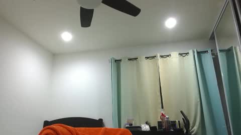 Snapshot of h0nest84 chatting on 31, 12, 2024 h0nest84 online show from 31, 12, 2024