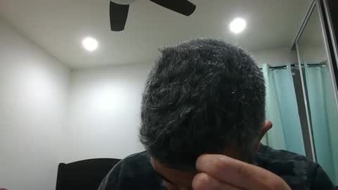 Snapshot of h0nest84 chatting on 11, 1, 2025 h0nest84 online show from 11, 1, 2025