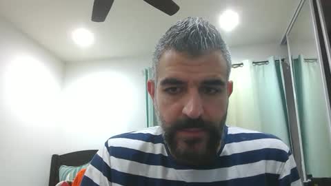 Snapshot of h0nest84 chatting on 2, 2, 2025 h0nest84 online show from 2, 2, 2025