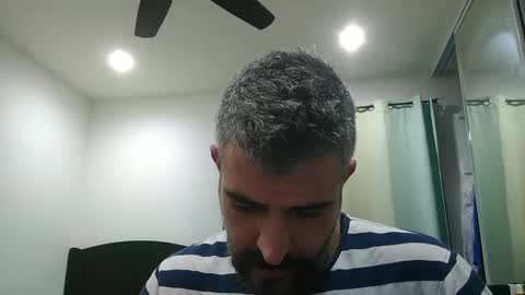 Snapshot of h0nest84 chatting on 5, 2, 2025 h0nest84 online show from 5, 2, 2025