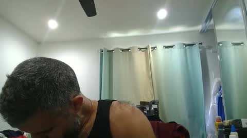 Snapshot of h0nest84 chatting on 4, 10, 2025 h0nest84 online show from 4, 10, 2025