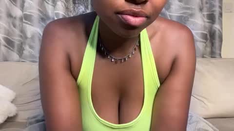 Snapshot of h_o_t_goddess chatting on 27, 5, 2026 h_o_t_goddess online show from 27, 5, 2026