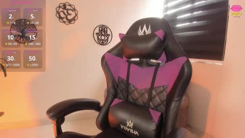 Hailee online show from 17, 3, 2026