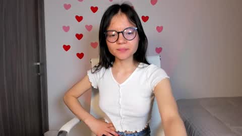 Hailey online show from 2, 3, 2025