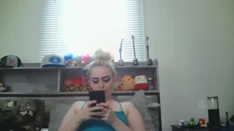 Snapshot of haileyakuma69 chatting on 22, 12, 2024 Hailey and d online show from 22, 12, 2024
