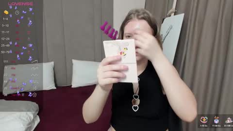 Hailey online show from 10, 3, 2025