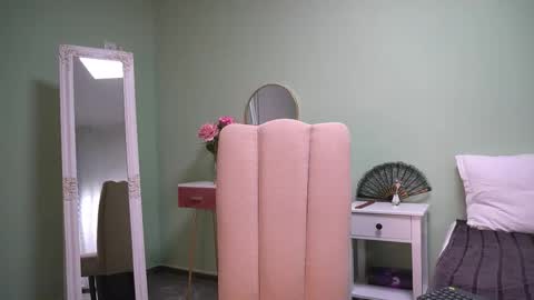 Hailey online show from 27, 10, 2025