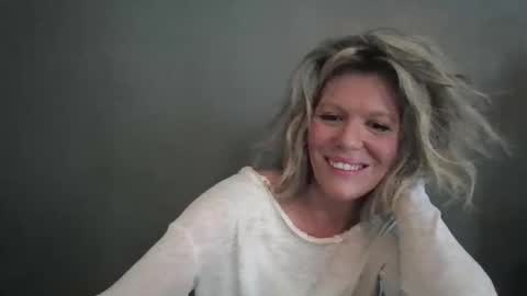 Hailey online show from 30, 3, 2026