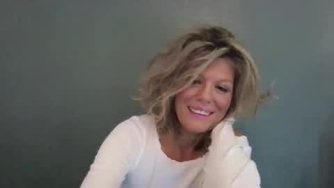 Hailey online show from 7, 4, 2026