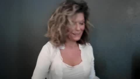 Snapshot of haileys123 chatting on 20, 7, 2026 Hailey online show from 20, 7, 2026