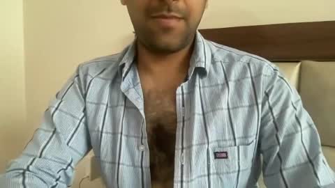 hairy_alpha online show from 4, 7, 2026